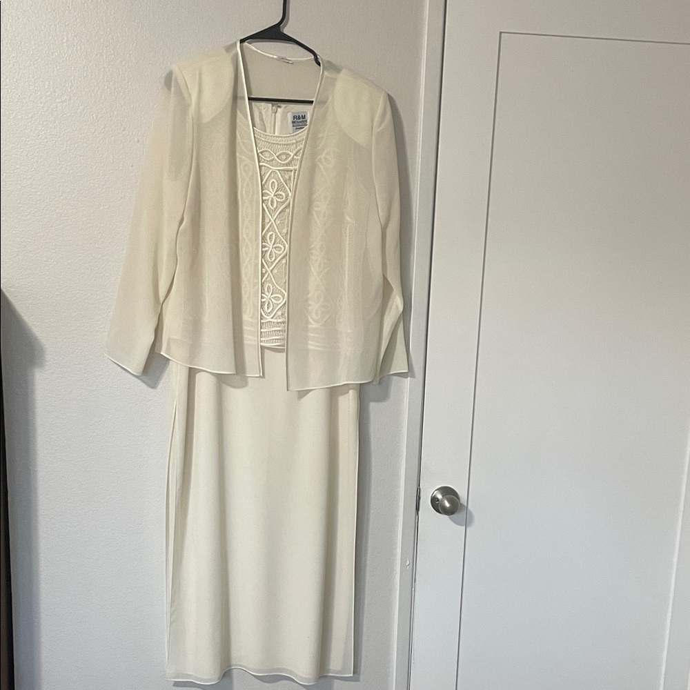 R&M Richards Cream Ensemble with Embroidered Top